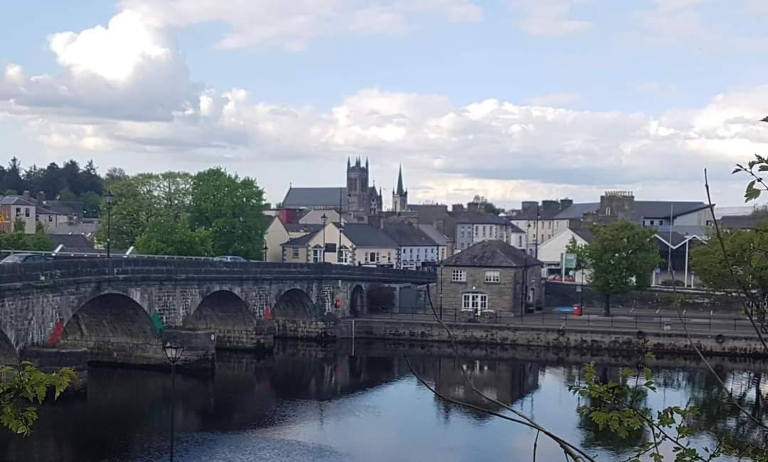 Bridge House Villa Carrick on Shannon Eksteriør bilde